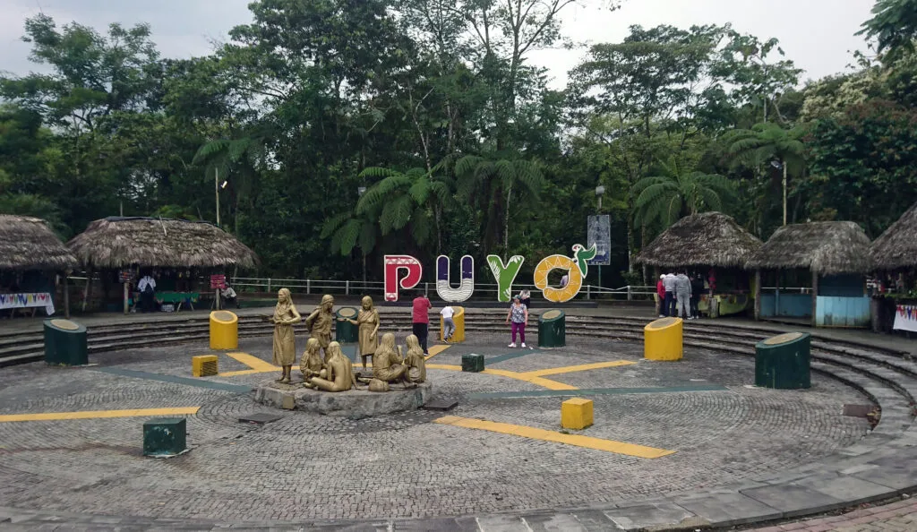 The Malecón and square is full of statues in Ecuador. Top attractions in Puyo
