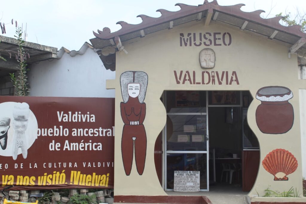 The outside of the Museo Valdivia near Montanita, Ecuador.