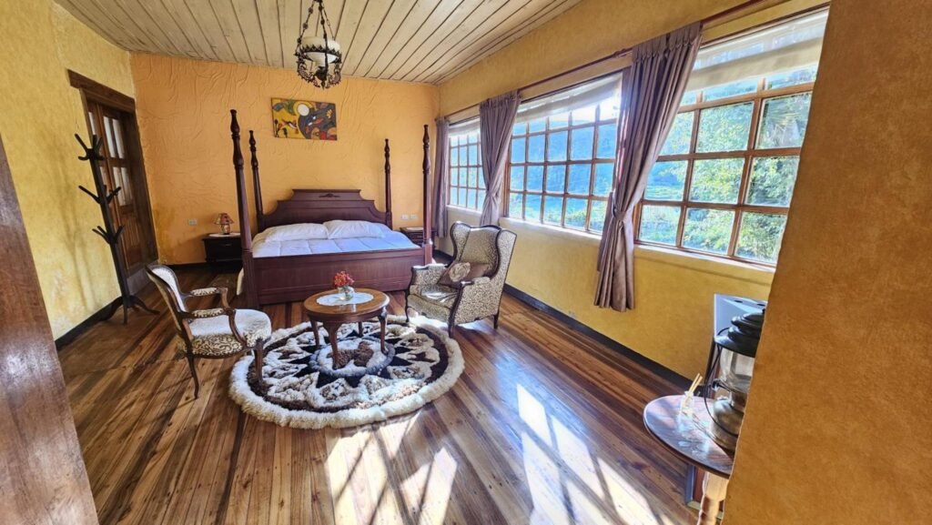 A colonial style bedroom in Hostería La Condesa, near Ingapirca, Ecuador
