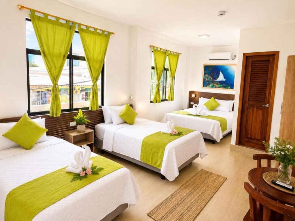 A bedroom in the Hostal Gardner, Galápagos